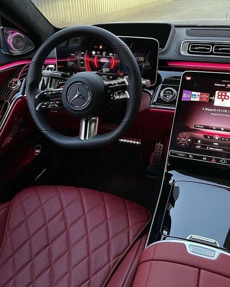 G Class Inside, G63 Wallpaper, Brabus Interior, Mercedes Benz S Class W223, Luxury Brands Aesthetic Wallpaper, F1 Book, Mercedes S Class Interior, Car Modification Ideas, Mercedes Brabus