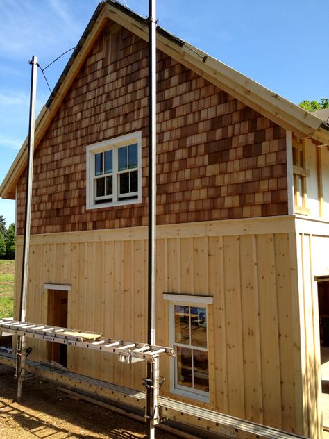 Eventually this type of siding. Board and Batten!! Siding Board And Batten, Batten Diy, Cedar Shingle Siding, Exterior House Siding, Diy Exterior, Wood Siding Exterior, Board And Batten Exterior, Vertical Siding, Shingle Siding