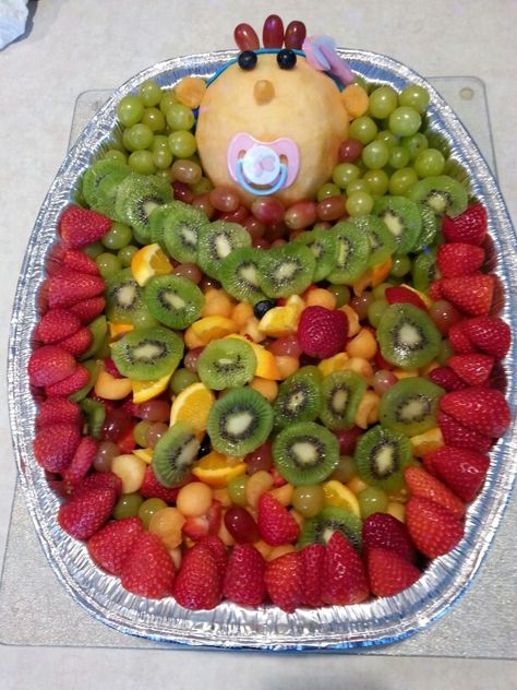 Fruit salad for baby shower. This is front view of what I ended up making Baby Shower Fruit Tray, Watermelon Baby Carriage, Baby Shower Watermelon, Diy Cake Pops, Pinterest Baby, Baby Shower Fruit, Deco Fruit, Fruit Baby, Watermelon Baby