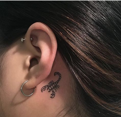 Ear Tattoos For Men, Back Ear Tattoo, Inner Ear Tattoo, Maching Tattoos, Tattoos For Men And Women, Ear Tattoos, Dragon Tattoo For Women, Scorpion Tattoo, Small Pretty Tattoos