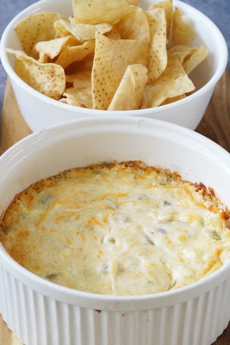 Cream Cheese And Green Chili Dip, Hatch Chili Dip 12 Tomatoes, Green Chili Dip Recipes, Cream Cheese Green Chili Dip, Green Chili Bites, Green Chili Corn Dip, Hatch Green Chili Dip, Hatch Chili Dip, Green Chili Cheese Dip