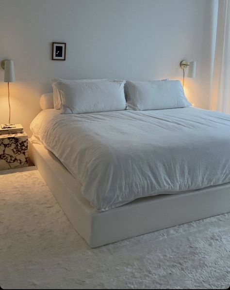 King Sized Bed Aesthetic, Soft Frame Bed Aesthetic, Minimalist Room Beds & Bed Frames, Low Beds Bedroom, Minimalistic Queen Sized Bed Frame, Minimalist Bedroom Beds & Bed Frames, All Whote Bed, Cloud Bed, White Cloud Bed Aesthetic