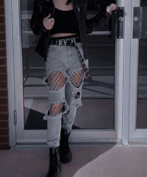 Fishnets Under Ripped Jeans, Fishnets Under Jeans Outfit, Elder Emo Aesthetic, Jeans And Fishnets Outfit, Cute Dark Outfits, Emo Nite Outfit, Glam Goth Outfits, Cute Fishnet Outfits, Alt Work Outfits