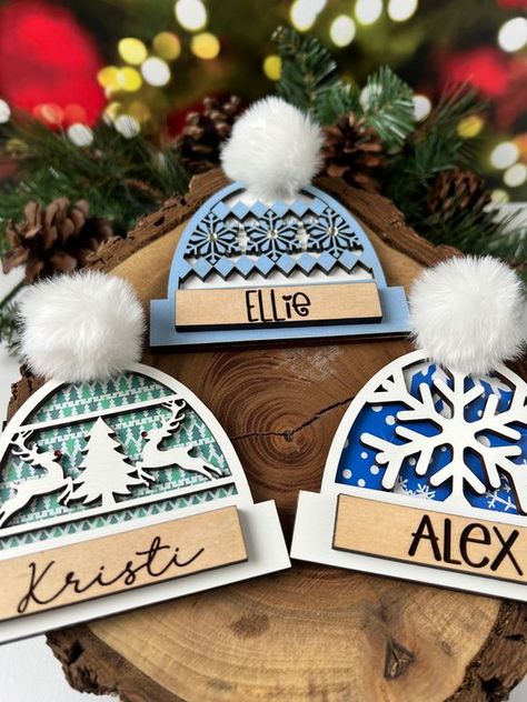 Laser Cut Christmas Ideas Christmas Tree Ideas Wood Ornaments, Acrylic Snowflake Ornaments, Winter Laser Projects, Christmas Ornaments Glowforge, Homemade Holiday Decorations, Laser Ideas Wood, Christmas Ornaments Laser Cut, Laser Projects That Sell, Laser Engraved Ornaments