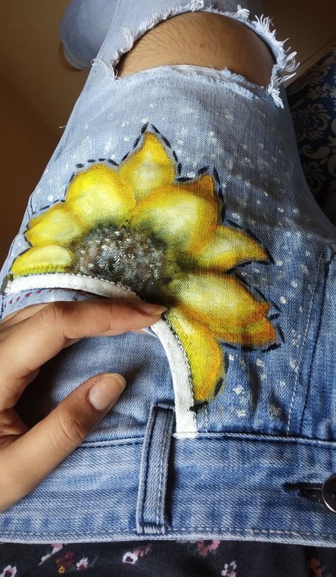 A beautiful sunflower painting on my jeans Painting On Jeans, Painted Jeans, Sunflower Painting, Sunflower, Denim Shorts, Womens Shorts, Art