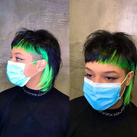 Two Toned Mullet Hair, Mullet Coloured Hair, 2 Tone Mullet, Color Mullet Hair, Colorful Mullet Hair, Black And Colored Hair Short, Vivid Mullet, Mullet With Color, Hair Blocking Color Hairstyles