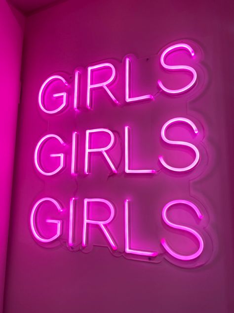 Pink aesthetic/ pink wallpapers Hot Pink Asthetics Photos, Pink Influencer Aesthetic, Glam Pink Aesthetic, Pink Stuff Aesthetic, Electric Pink Aesthetic, 2000s R&b Aesthetic, Baddie Pink Aesthetic, Pink Boujee Aesthetic, Hot Pink Baddie Aesthetic