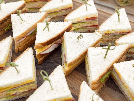 How to Save Money on Wedding Catering - Sandwiches Wedding Food Sandwiches, Cheap Catering Ideas Budget, Sandwiches For Wedding Reception, Budget Catering Ideas, Fast Food Wedding Catering, Catering Sandwiches, Wedding Sandwiches, Gourmet Buffet, Save Money On Wedding