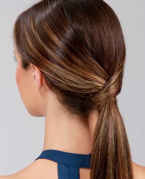 LuLu*s How-To: Runway-Ready Low Ponytail - Lulus.com Fashion Blog blog.lulus.com Kręcony Bob, Job Interview Hairstyles, Low Ponytails, Interview Hairstyles, Cute Ponytail Hairstyles, Low Ponytail Hairstyles, Male Hairstyles, Dunner Wordend Haar, Pony Hairstyles