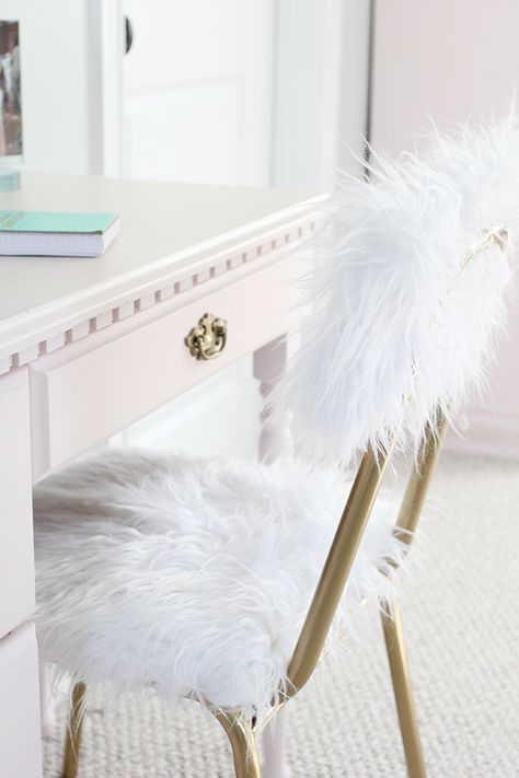 DIY Fur Desk Chair: One Room Challenge, Week 5! | Less Than Perfect Life of Bliss | home, diy, travel, parties, family, faith Diy Vanity Chair, Diy Beauty Room, Salon Interior Design Ideas, Zimmer Diy, Nail Salon Interior Design, Diy Vanity, Chair Makeover, Vanity Chair, One Room Challenge