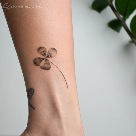 Four Leaf Clover With Flower Tattoo, Tattoo Clover Four, Four Leaf Clover Fine Line Tattoo, Four Leaf Clover Tattoo Collar Bone, Four Leaf Clover Ankle Tattoo, Four Leaf Clover Tattoo, Clover Tattoos, Three Leaf Clover, Tree Tattoo