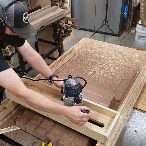 Drum Sander, Diy Router, Router Sled, Wood Shop Projects, Router Woodworking, Woodworking Ideas Table, Woodworking Workshop, Woodworking Jigs, Woodworking Bench