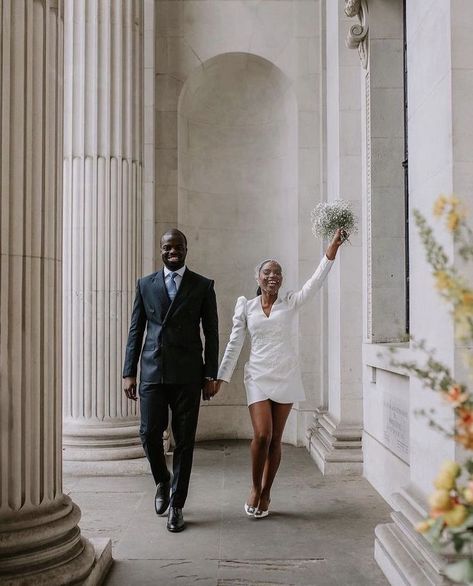 Courthouse Wedding Black Couple, Courthouse Wedding Dress Short, City Hall Wedding Photos, Courthouse Wedding Photos, Glam Wedding Dress, Wedding Portrait Poses, Civil Wedding Dresses, Intimate Wedding Photography, Stylish Wedding Dresses