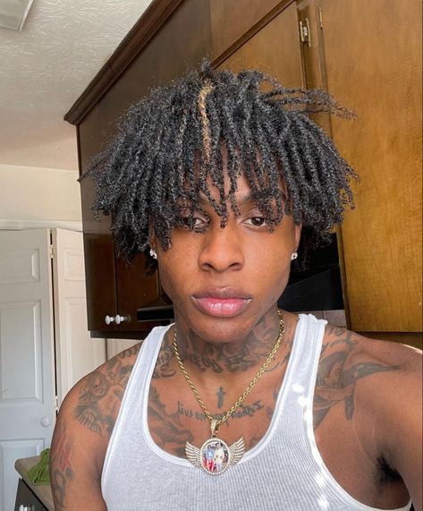 Mens Dreads, Cute Box Braids, Cute Dreads, Dreadlock Hairstyles For Men, Light Skin Men, Dark Skin Boys, Dark Skin Men, Tattoos For Black Skin