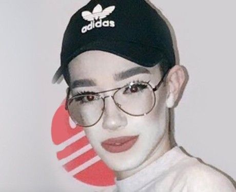 Flashback Mary James Charles White Face Meme, Cursed James Charles, James Charles Aesthetic, James Charles Womp Womp Womp, White Memes Funny, Funny Makeup Looks, White People Meme, Face Meme Funny, James Charles Meme