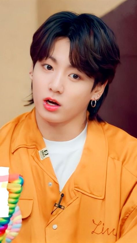 Jungkook Angry Pout, Jungkook Angry, Angel Jungkook, Angry Birds, Bts Korea, Jungkook Cute, Cute Bunny, Bts Wallpaper, Bts Jungkook