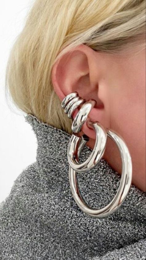 Ear Cuff Earings Without Piercing, Chunky Silver Jewellery, Dope Jewelry Accessories, Fall Inspo, Dope Jewelry, Google Lens, Funky Jewelry, Stacked Jewelry, Jewelry Lookbook