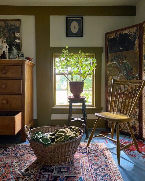 Laundry day ;)🧺 #bedroom #laundry #baskets #houseplants #antiquerug #windsorchair #bluefloor #wallpaper #homesweethome #upstateny James Coviello, Canadian House, Bedroom Laundry, Blue Floor, Laundry Baskets, Laundry Day, Modern Rustic Interiors, Rustic Interiors, Dream Home Design