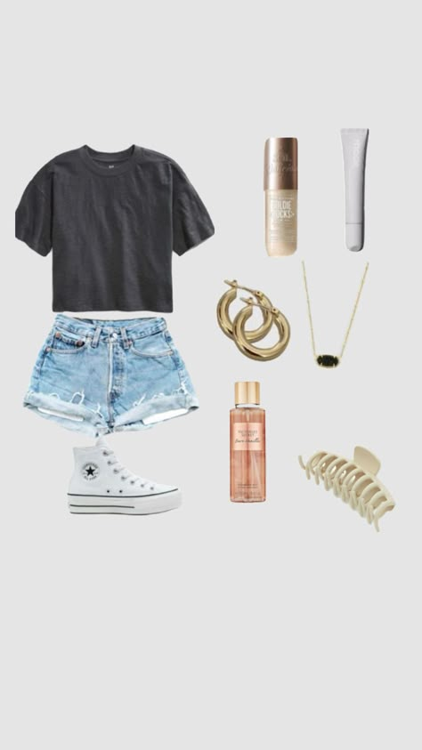 weekend fit Beach Weekend Outfit, Outfit Inspo For School, Weekend Outfit Ideas, Trendy Outfits Inspiration, School Shorts, Beach Weekend, Outfit Inspo Summer, Casual Preppy Outfits, Trendy Outfits For Teens