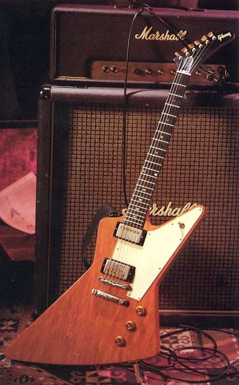 1958 Gibson "Korina" Explorer Gibson Firebird, Acoustic Guitar Photography, Gibson Explorer, Acoustic Guitar For Sale, Guitar Photography, Guitar Pics, Gibson Guitar, Les Paul Custom, Gibson Custom Shop