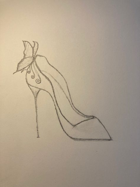 High Heel Design Sketch, Heels Aesthetic Drawing, High Heel Shoe Drawing, How To Draw A Heel, How To Draw Heels Step By Step, How To Draw A High Heel, Heels Art Drawing, Cinderella Shoes Drawing, How To Draw High Heels