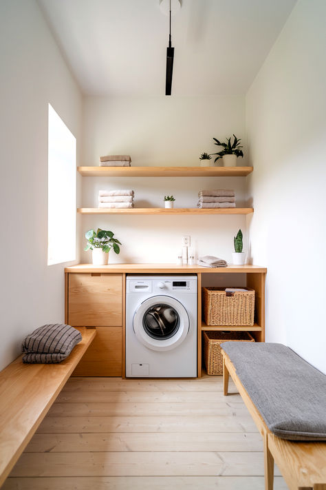 Functional and Beautiful Laundry Room Ideas Small Laundry Room Shelves, Organize Laundry Room, Laundry Room Counter, Organize Laundry, Functional Laundry Room, Decorate My Room, White Laundry Rooms, Washing And Drying Machine, Compact Laundry