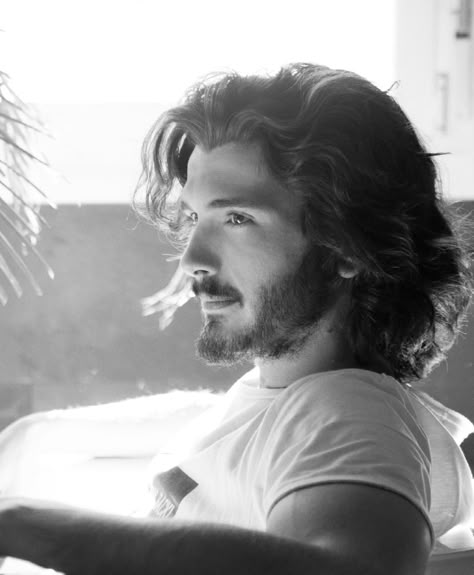 #ClippedOnIssuu from VIM Magazine - Marzo #27 Yon Gonzalez, Strong Woman Tattoos, Beautiful Women Quotes, Handsome Men Quotes, 60 Hairstyles, Men Quotes Funny, Handsome Arab Men, Hair Styles Men, Corte De Cabelo Masculino