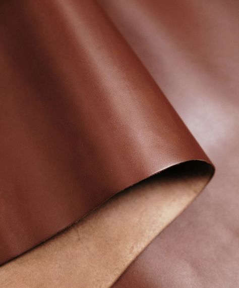 Our 3/4 oz Side in Chestnut. This full-grain vegetable tanned leather has a beautiful tight and small grain structure and is perfect for bags and all other leather accessories. - #leathergoods #leathertannery #leatherwholesale #leathercraft #vegtan #leatherwork #sustainableleather #leatherwholesaleirvine #europeanleather #vegetabletannedleather #vegtanleathergoods #vegtanleather Leather Store, Vegetable Leather, Best Leather, Sustainable Leather, Veg Tan Leather, Nice Leather, Vegetable Tanned Leather, Leather Accessories, Leather Working