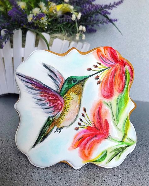 Hummingbird Decorated Cookies, Hummingbird Birthday Party, Hummingbird Cookies Decorated, Hummingbird Cookies, Cookie Watercolor, Hummingbird Birthday, Painted Sugar Cookies, Painted Cookies, Hand Painted Cookies