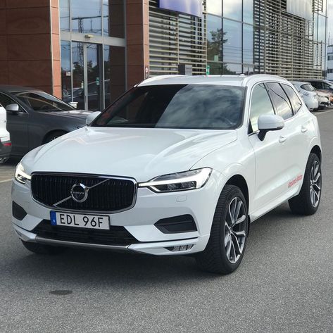 Volvo Xc60 White, White Volvo, Volvo Suv, White Suv, Volvo Xc, Volvo Xc70, Life Board, White Car, Volvo Xc60