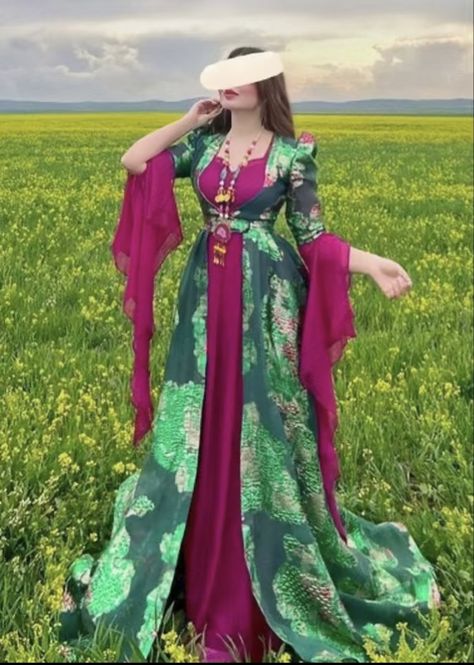 Kurdish Dress, A Woman