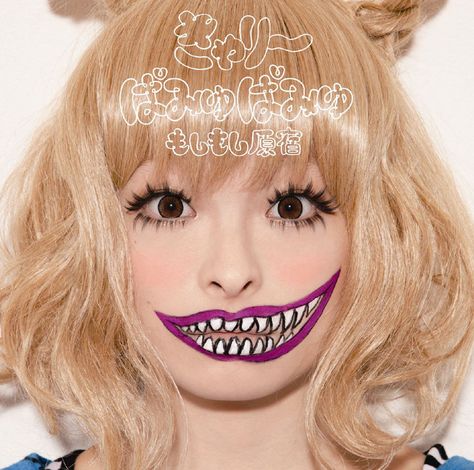 Cheshire Cat Makeup, Carnaval Make-up, Kyary Pamyu Pamyu, Lazy Halloween, Japanese Graphic Design, Cat Makeup, Halloween Make Up, Cd Cover, Halloween Looks