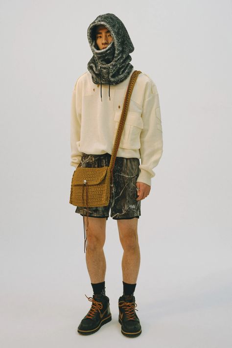 Layering Outfits Men, Winter 2023 Runway, Fall 2023 Menswear, 2023 Menswear Fashion Show, Skate Fits, Guy Fits, Designer Clothing Brands, Camp Style, Show Collection