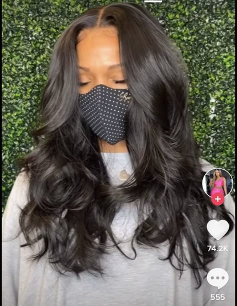 Sew In Weave Hairstyles, Middle Part Hairstyles, Sew In Hairstyles, Black Hair Extensions, Long Hairstyle, Quick Weave Hairstyles, Hair Laid, Front Lace Wigs Human Hair, Hair Inspiration Color