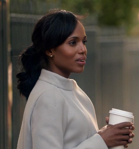 Olivia Pope wearing a KI6 jacket on Season 1 of Scandal Olivia Pope Outfits, Kerry Washington Scandal, Manifest 2024, Olivia Pope Style, Olivia And Fitz, Business Clothes, Tony Goldwyn, Inspirational Content, Olivia Pope