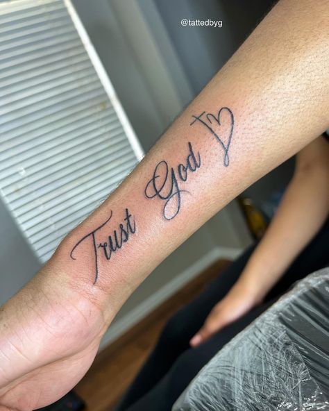 Trust 🙏✨ #TATTEDBYG Short Quotes Deep Tattoos, Minute By Minute Tattoo, Christian Tats Women, Small Tattoos For Christians, Women Memorial Tattoos, Little Cute Tattoos For Women, Lord Tattoo Design, God’s Favorite Tattoo, Tattoo For Passed Dad