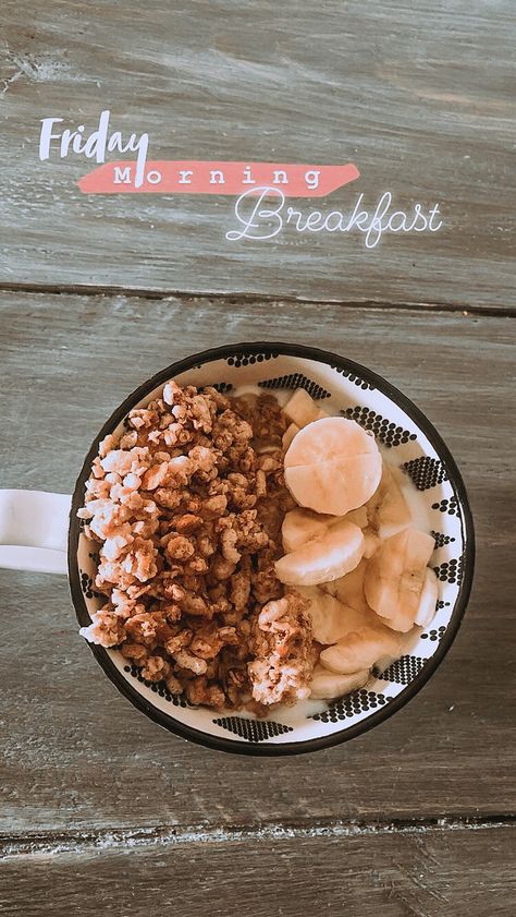 oats and banana breakfast bowl. clean and healthy eating. Snap Chat, Stories Ideas, Tikka Masala, Creative Instagram Stories, Insta Stories, Instagram Food, Ig Stories, Story Ideas, Instagram Story Ideas