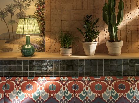 La Gare Restaurant | Pierre Frey Mexican Restaurant Design, Mexican Restaurant Decor, Laura Gonzalez, Pierre Frey Fabric, Modern Mexican, Glazed Tiles, Style Deco, Restaurant Interior Design, Pierre Frey