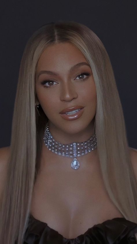 Beyoncé Wallpaper, Beyonce Pictures, Beyonce Photos, Queen Bee Beyonce, Beyonce Outfits, Beyonce Knowles Carter, Beyonce Style, Beyoncé Giselle Knowles-carter, Beyoncé Giselle Knowles