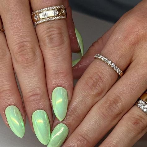 Hailey Lloyd on Instagram: "This green combo with opal chrome has me drooling!!! Absolutely need it now. 🤩 • • • • #greennails #chromenails #opalnails #nailsbyhails #polishednailbar #marchnails #nailart #simplenails #nailideas" Pink And Green Chrome Nails, Lime Green Chrome Nails, Green Chrome Nails Designs, Green Chrome Nails, Gel Nails Ideas, Opal Nails, Chrome Nails Designs, Green Chrome, Nail Bar