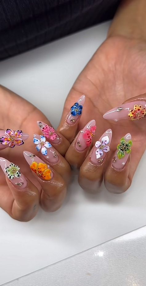 Rhinestone Flower Nails Designs, Rainbow Rhinestone Nails, Rhinestone Flower Nails, Nails With Flower Charms, Nail Art With Rhinestones, Art With Rhinestones, Shiny Nails Designs, Hippie Nails, Girly Acrylic Nails