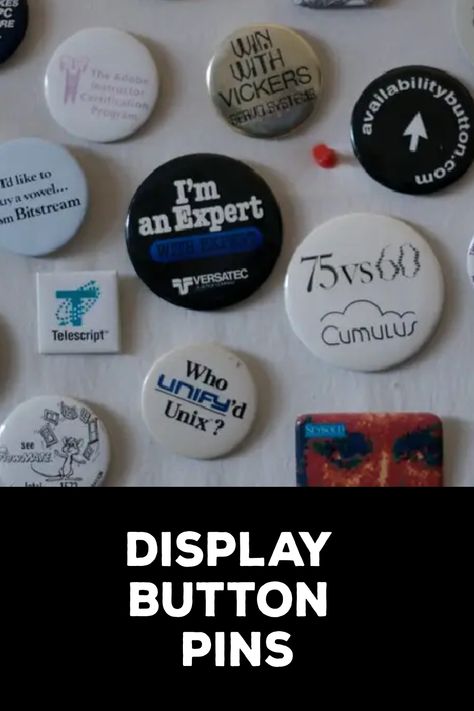 How to Display Button Pins Button Pins Display, Photo Button Display Ideas, Button Pin Display Ideas, How To Display Button Pins, Diy Buttons Pins, Button Display Ideas Pinback, Button Badge Display, Button Display Artist Alley, Pin Ideas Button Punk