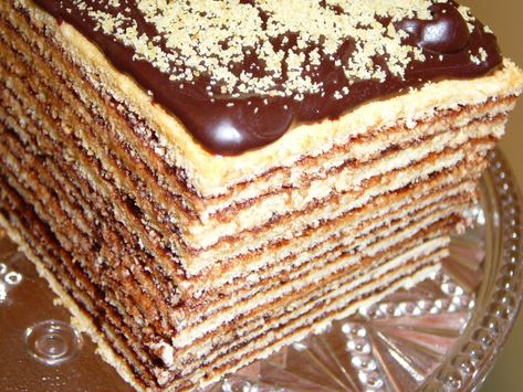 French Buttercream, Opera Cake, Armenian Recipes, Torte Recipe, Coffee Syrup, Donut Shop, Cannoli, Food Cakes, Chocolate Coffee