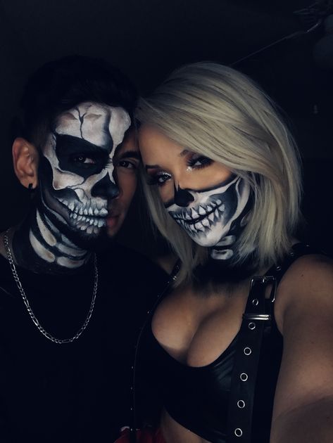 His And Hers Halloween Makeup, Skeleton Face Makeup Man, Halloween Makeup Couples Ideas, Pretty Skeleton Makeup Halloween, Dark Couples Halloween Costumes, Couple Halloween Costumes Skeleton, Couples Halloween Face Paint Ideas, Men’s Skeleton Makeup, Couples Skull Makeup