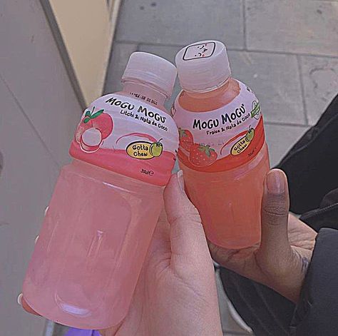 Pink Mogu Mogu, Mogo Mogo Drink, Aesthetic Drinks Korean, Korean Drinks Aesthetic, Mogu Mogu Aesthetic, Mogu Mogu Drink, Mogo Mogo, Mogu Mogu, Korean Drinks