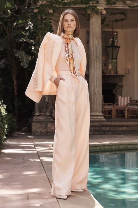 Zimmermann Resort, November Fashion, Resort 2020, 2020 Fashion Trends, Fashion 2020, Casual Street Style, Vogue Paris, Look Fashion, Runway Fashion