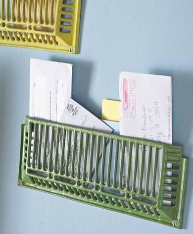 Looking for creative storage solutions? Here are 25 organizers and clutter containers that you can make yourself from recycled items. Recycle Organization, Diy Mail, Mail Storage, Creative Storage Solutions, Creative Organization, Mail Holder, Ideas Hogar, Repurposed Items, Creative Storage