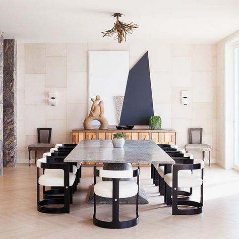 At Home with Kelly Wearstler - The Dining Room from #InStyle Kelly Wearstler Interiors, David Collins, Malibu Home, Sunken Living Room, Dining Nook, Kelly Wearstler, Adirondack Chairs, Philippe Starck, Modern Dining Room