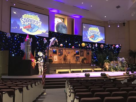 Galactic Starveyors Vbs 2017, Space Vbs, Stellar Vbs, Vbs Decorations, Vbs 2023, Vbs 2024, Holiday Club, Magic School Bus, Glow Party