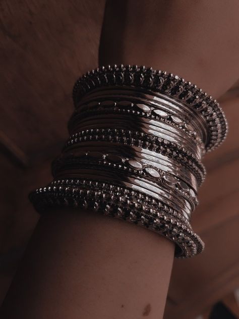 Bangles Aesthetic, Oxidized Bangles, Accessories Board, Desi Aesthetic, Indian Aesthetic, Silver Jewelry Fashion, Silver Jewellery, Wrap Bracelet, Desi